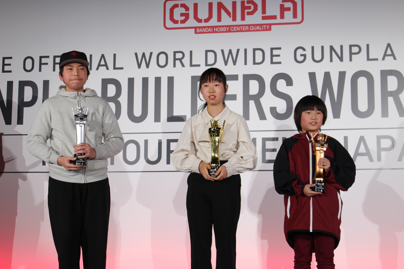 U-14コース受賞者、左からキノピーさん、小島柚紀さん、ゆわっしーさん