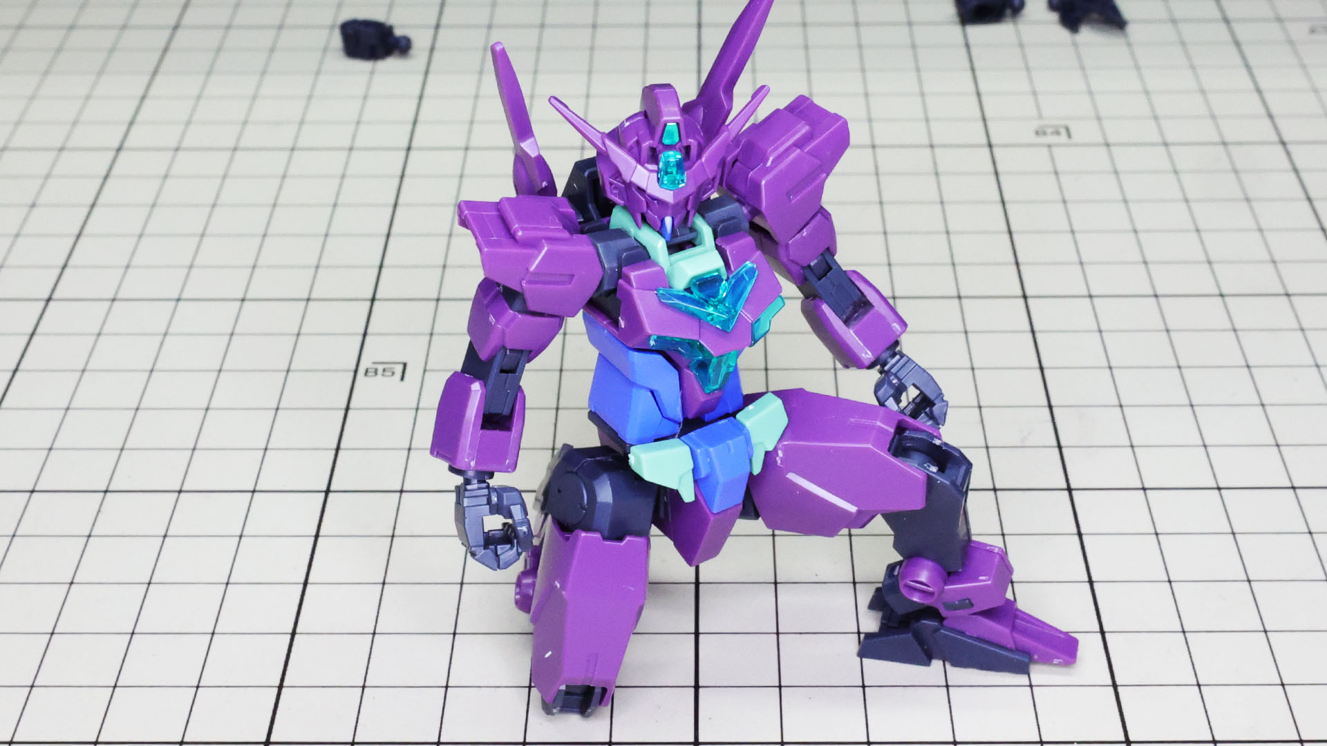 小ぶりな機体なのに立膝もこの通り！