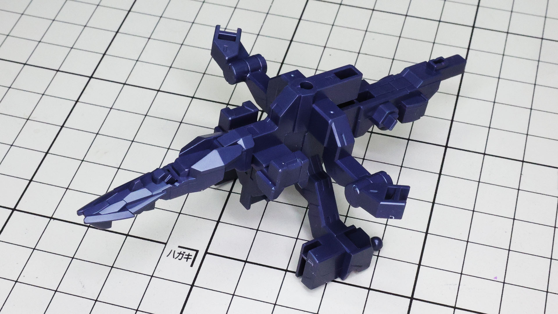 こちらがアーマーを集合させるフレームです