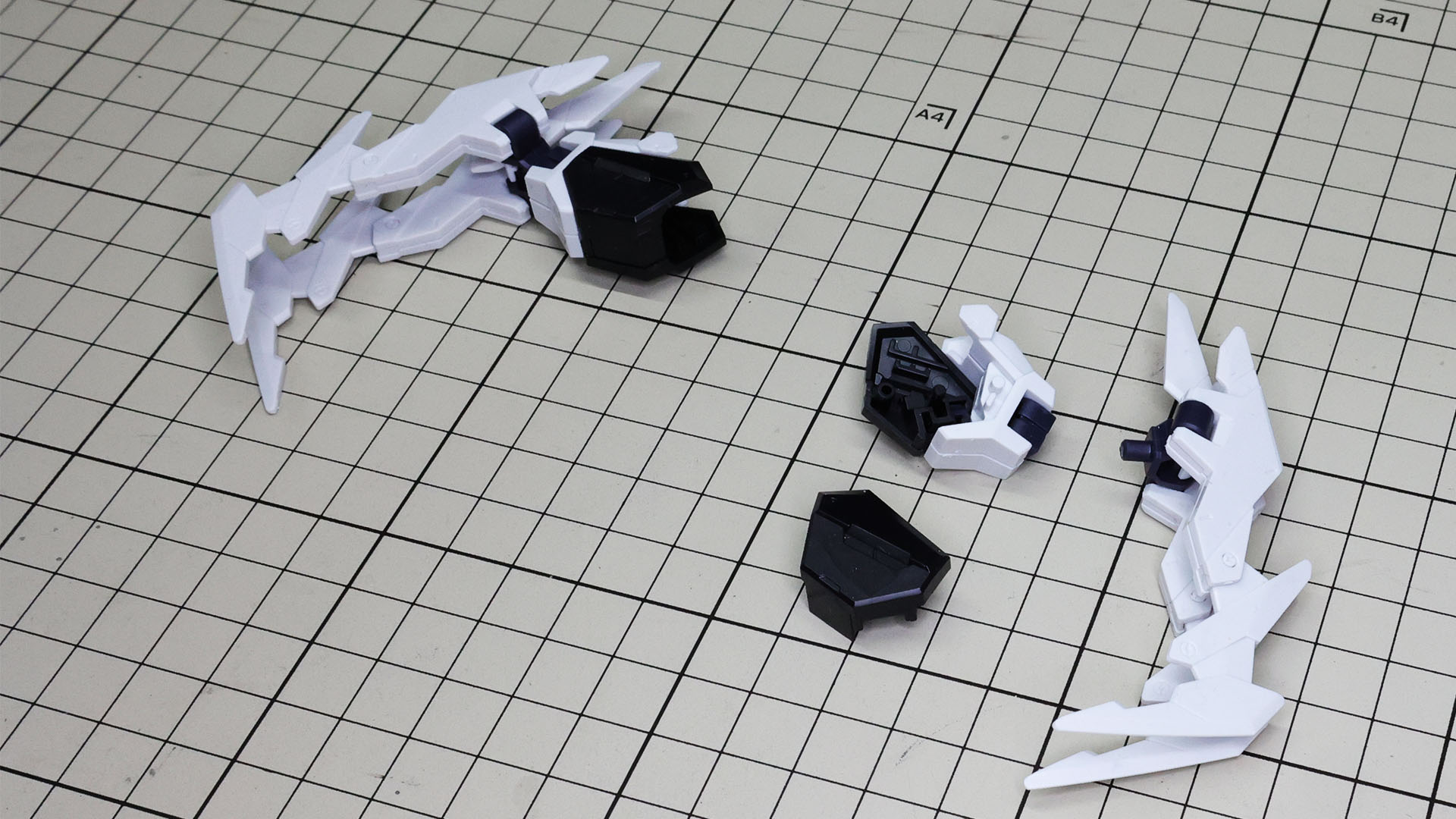 ブレイクロウフェザーはとても広範囲に可動できます