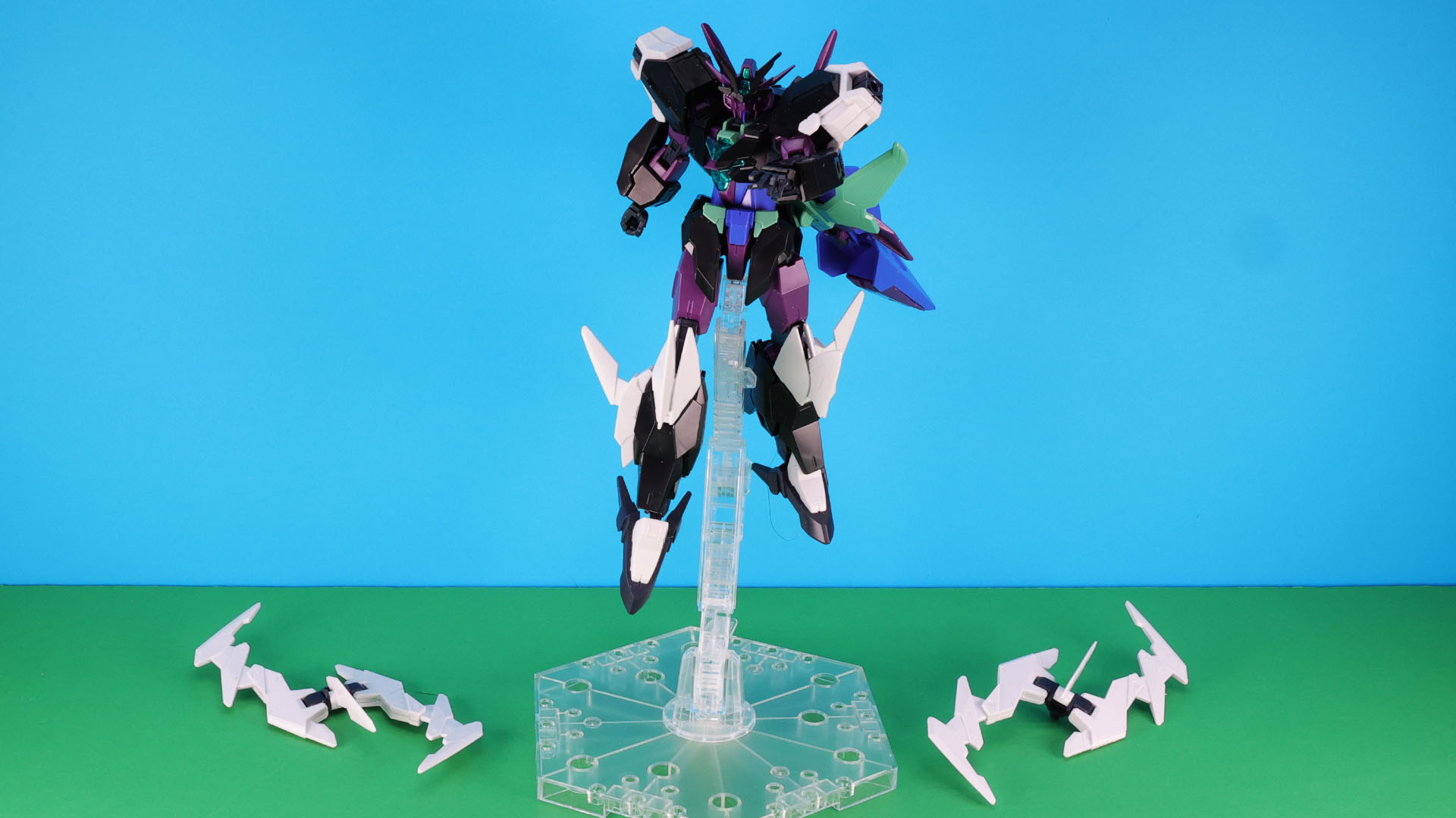 遠隔操作で回転ブーメランとして飛ばすこともできます！