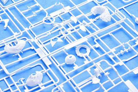 マクロス「1円玉サイズ」針金で作ったワルキューレ５人セット世界に１つだけ！ マクロスΔ」より純白衣装を着た「ワルキューレ」5人組のプラモデルが