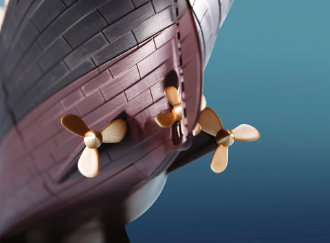 タイタニック号をつくる」2024年1月31日創刊。1/200スケールのメタル