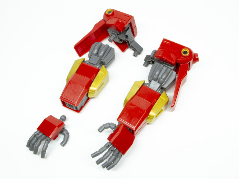 サイコガンダムって大きいんだな、と思わせる腕部が完成
