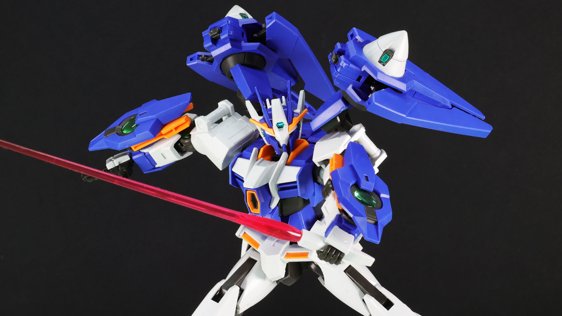 アークブレイサーからバーストブレイドを展開！