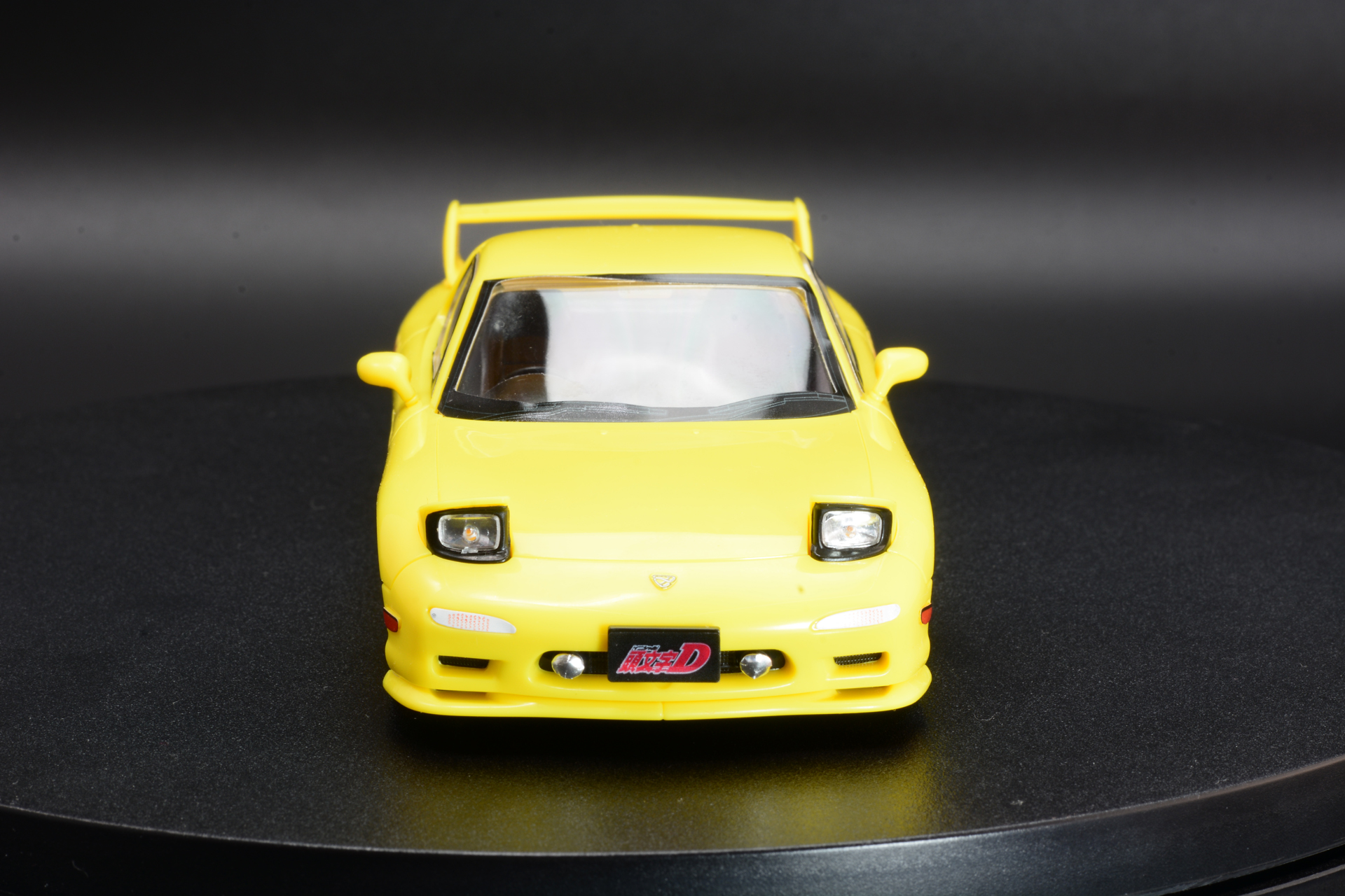 こちらは比較すれば現代的な啓介のFD