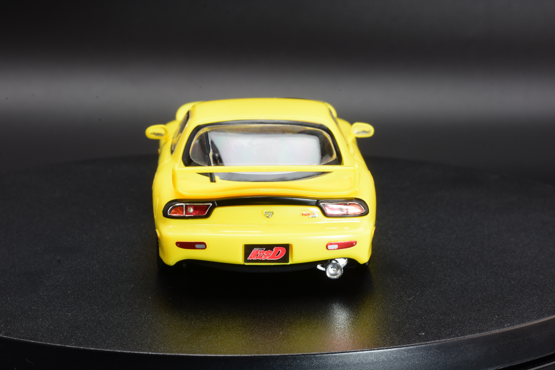 黄色のボディカラーは印象的だ