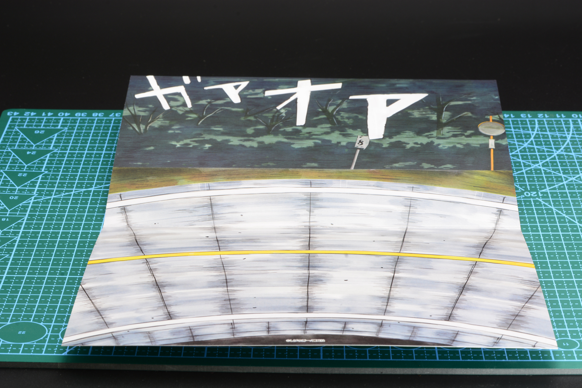 しげの氏のタッチで描かれた台紙