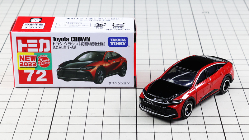 初回特別仕様：ブラック／レッド