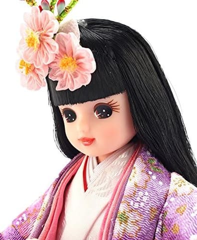 Amazonホリデーセール」に「リカちゃん」の雛人形が登場！ 立雛や親王