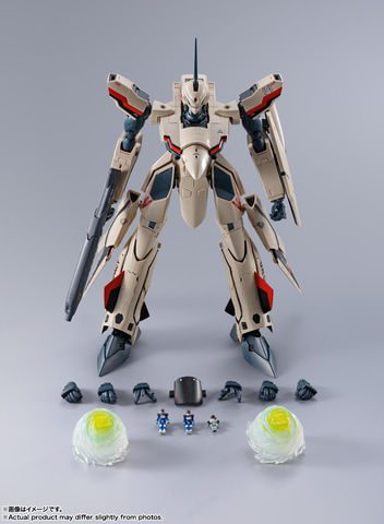 30周年も行くぜ、カワイコちゃん！ 「DX超合金 YF-19