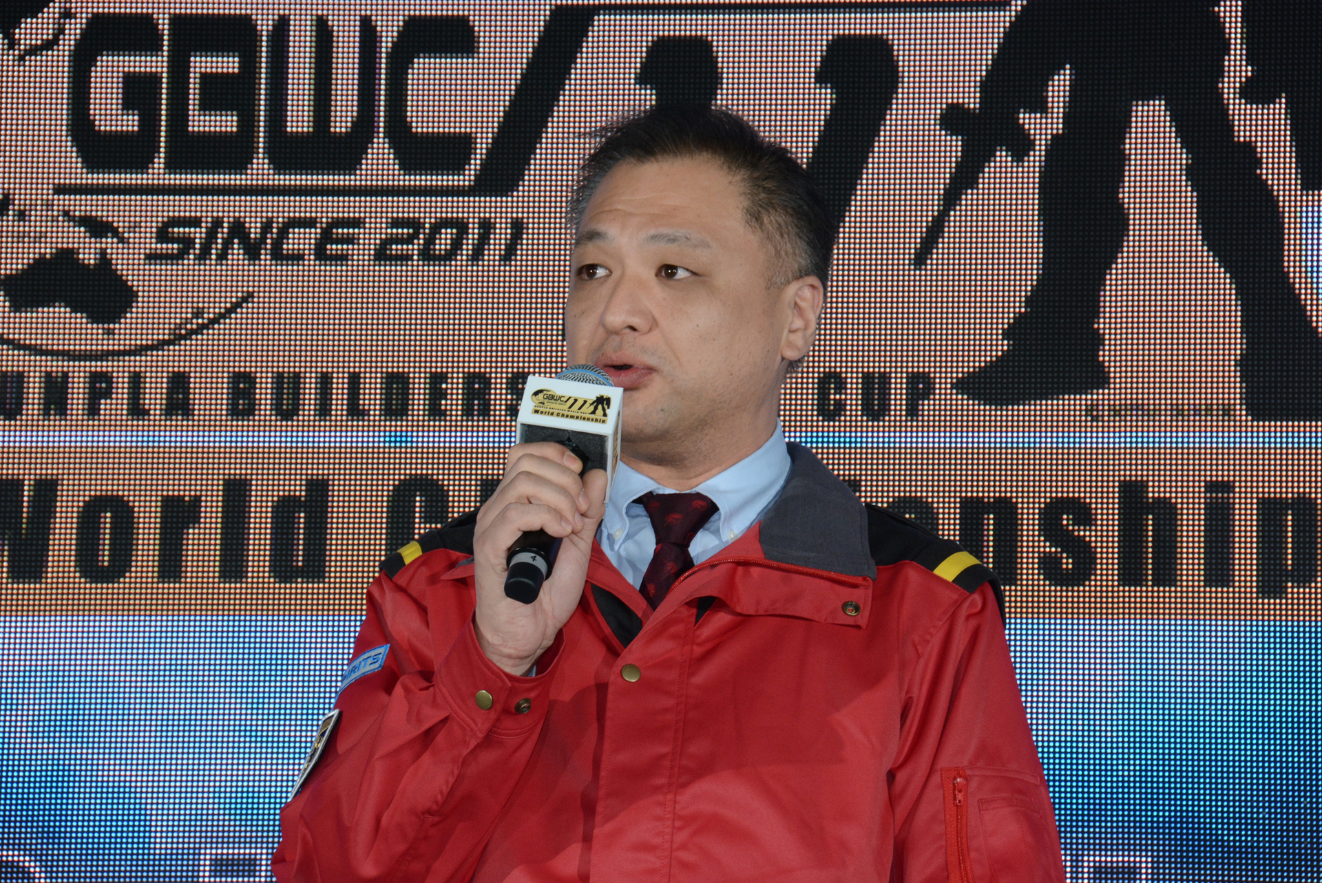 チャンピオン達の選評を担当したBANDAI SPIRITSホビーディビジョンの安永亮彦氏