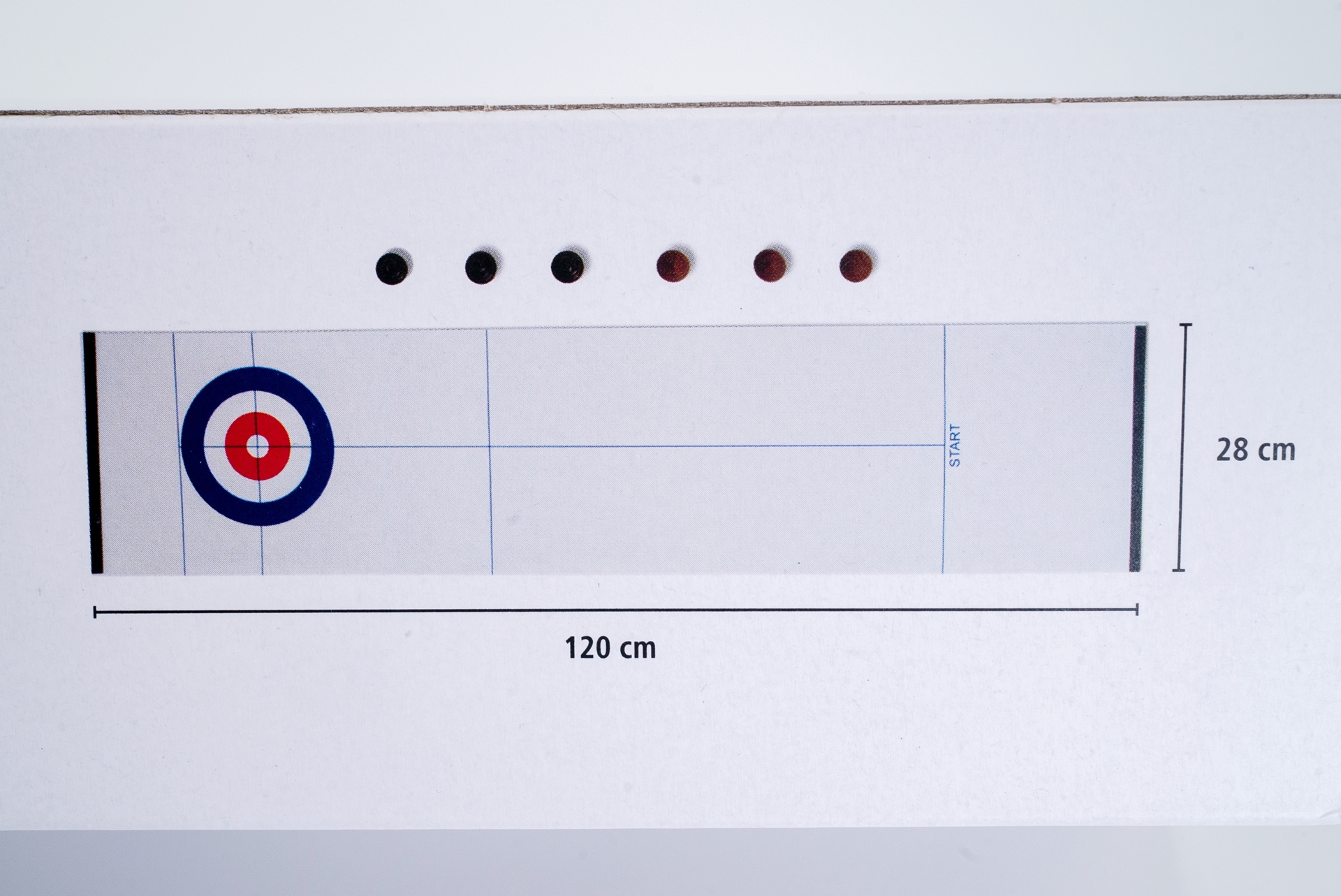 パッケージにはゲームプレイをイメージできる画像もある
