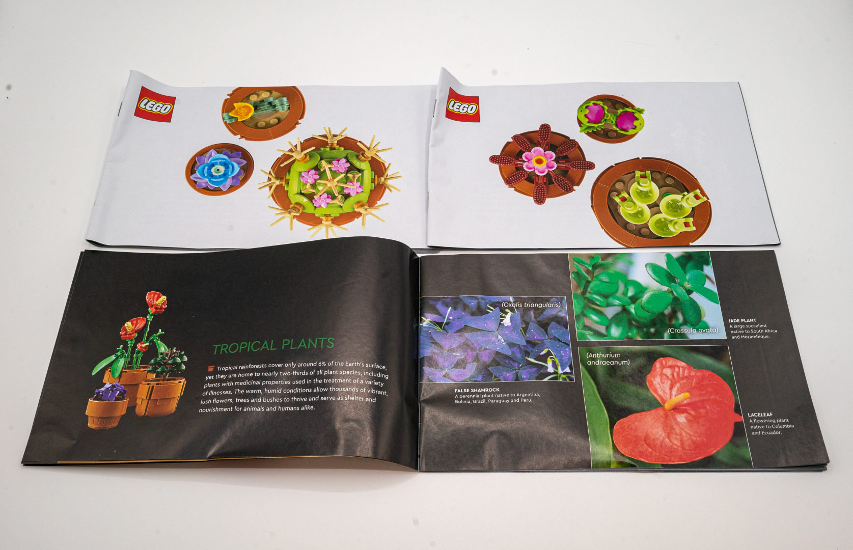 製作モデルが多いので、インストラクションは3冊ある