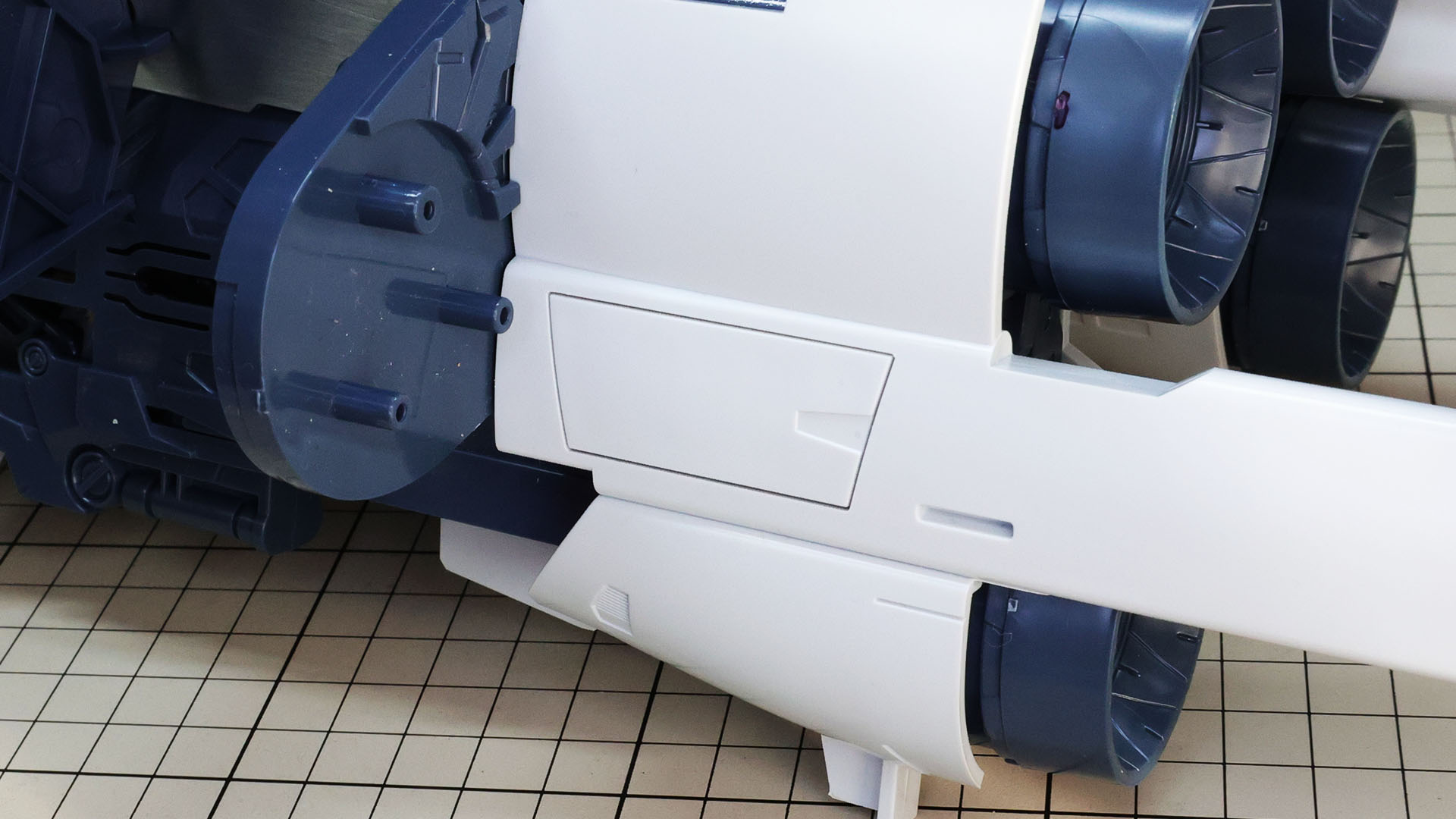 こちらもフタで隠せます