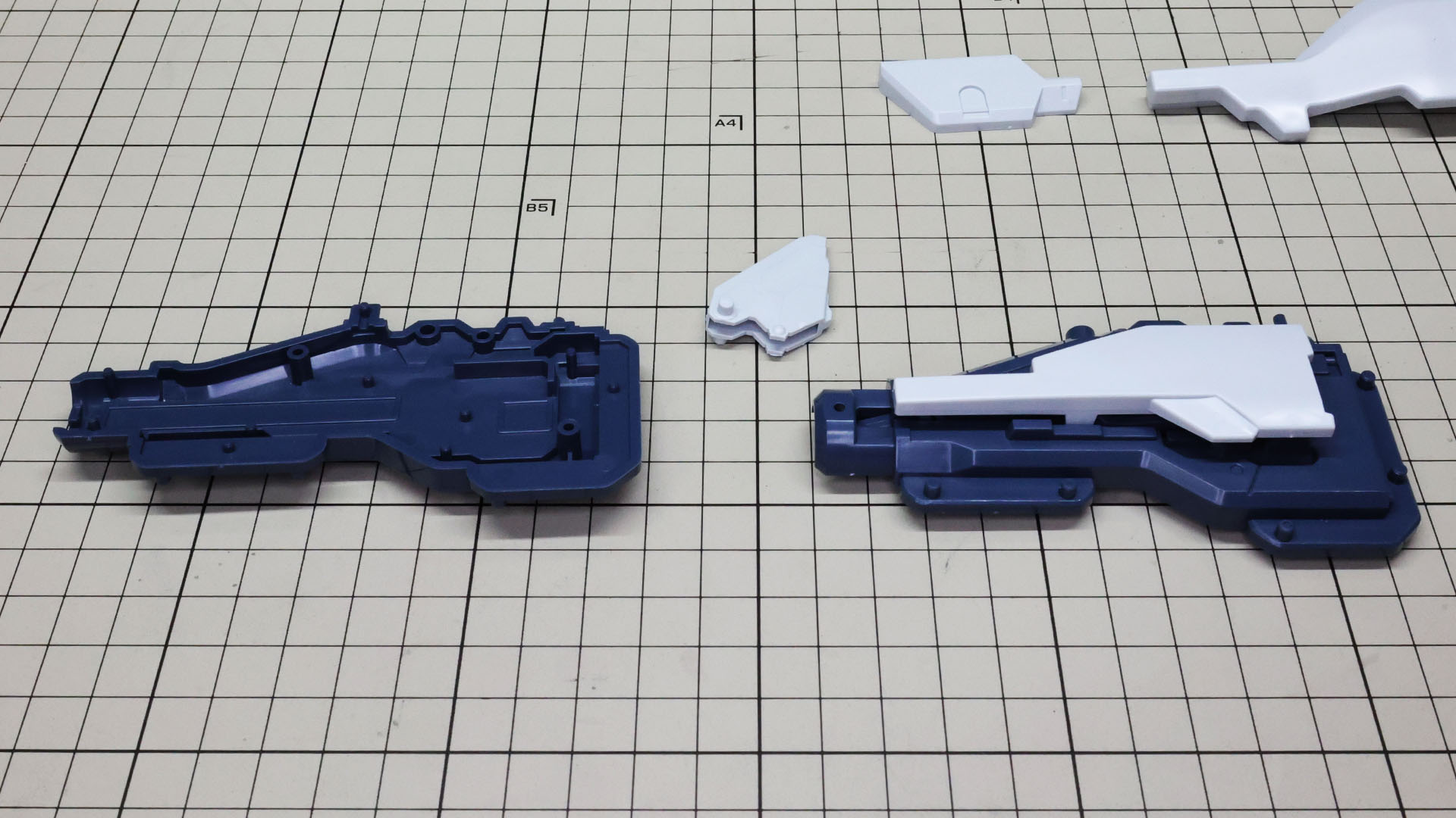 グリップは収納できます