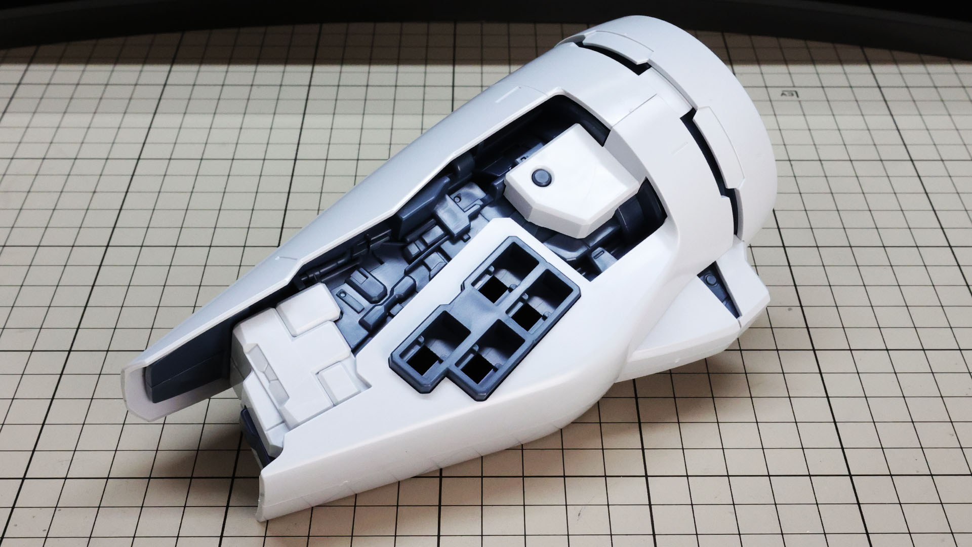 オーキス本体との接続コネクターを持ちます