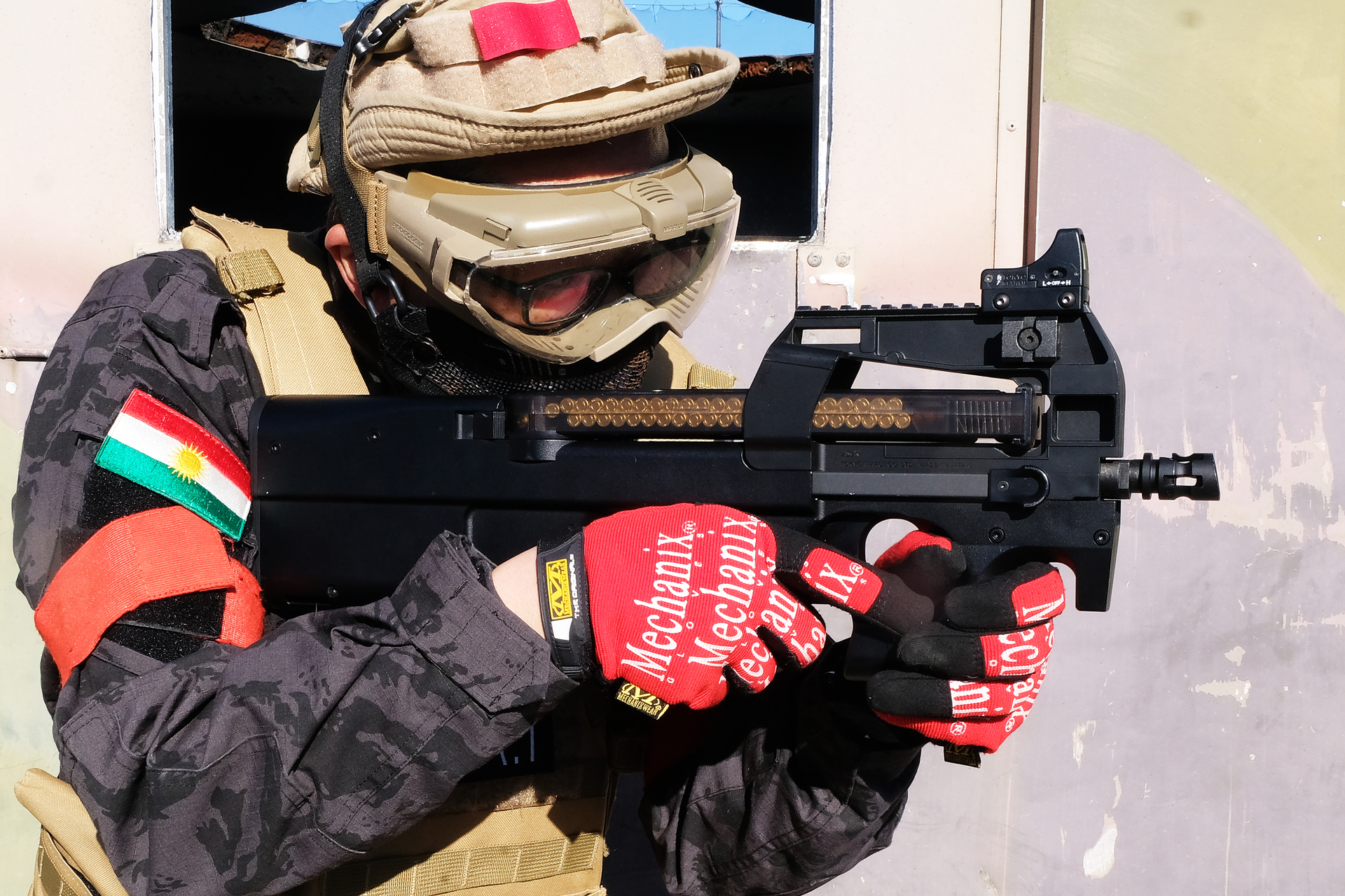 セミオート戦もそのままのメインウェポンとしてセレクターを切り替えるだけでOK！