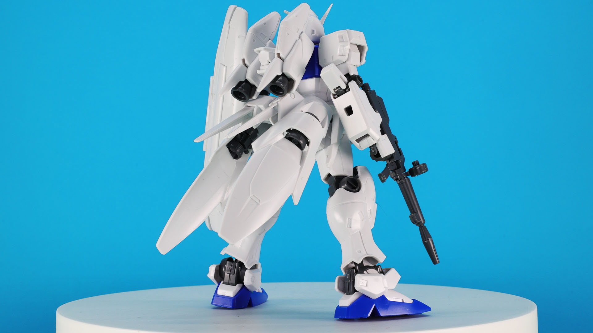 基本的に単体発売版の「HGUC 1/144 ガンダムGP03S ステイメン」と同じものです<br>※コアファイターはありません