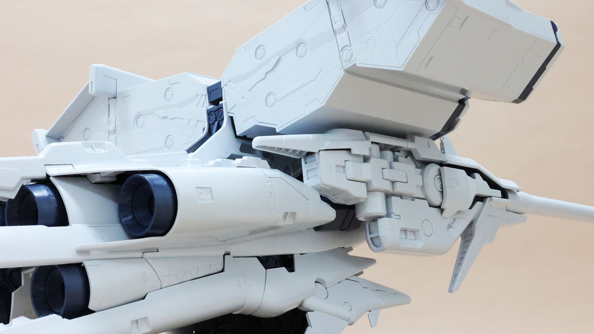 ロケットのプロペラントや各部用エネルギーも想像をはるかに超える量を搭載してそうです