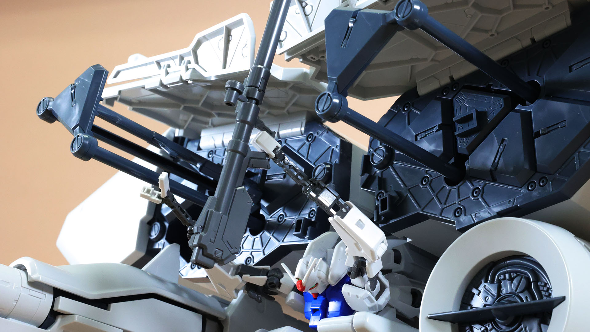 持てる装備をフル活用して突破口を開く！