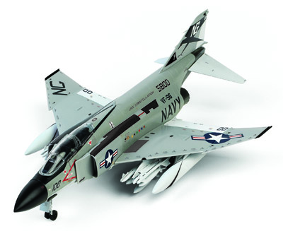 「凄!プラモデル 1/72 アメリカ海軍 F-4JファントムⅡ “ショータイム100”」
