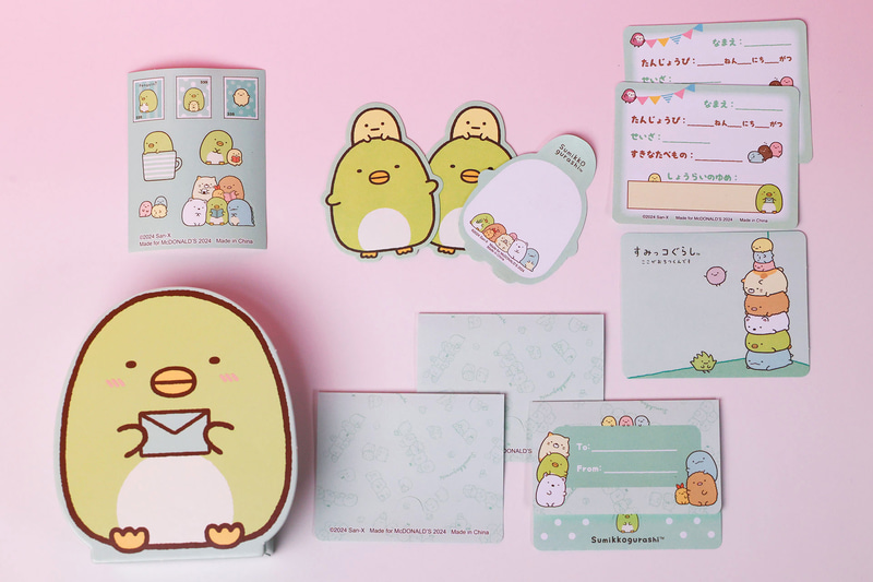 こちらが「ぺんぎん？」のキャラクターケースの中に入っているもの