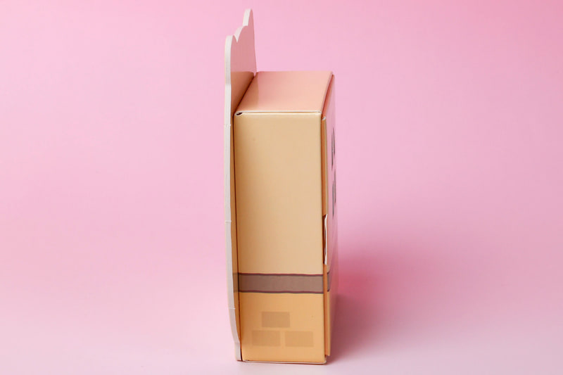 箱自体は少し小さめになっており、上下に繋げて並べやすく作られている