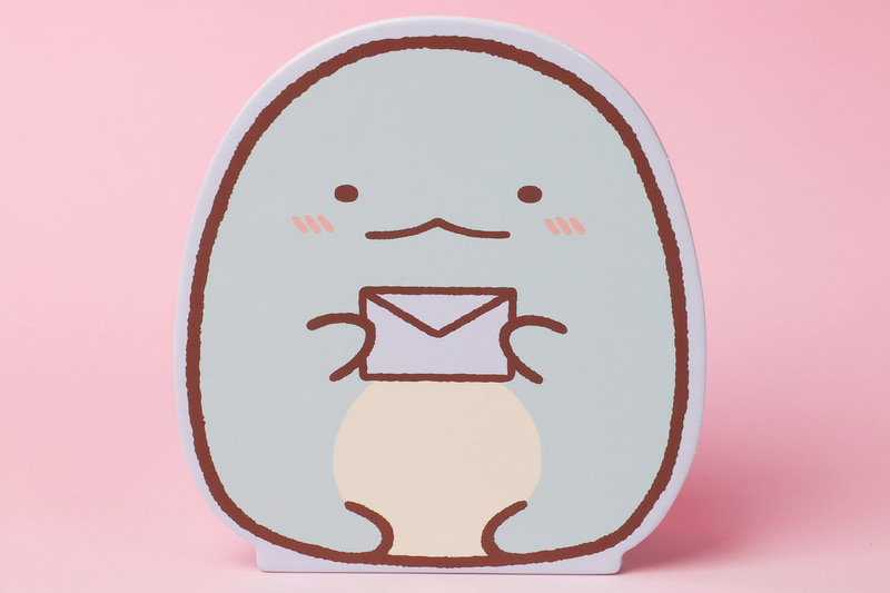 とかげが描かれたキャラクターケース