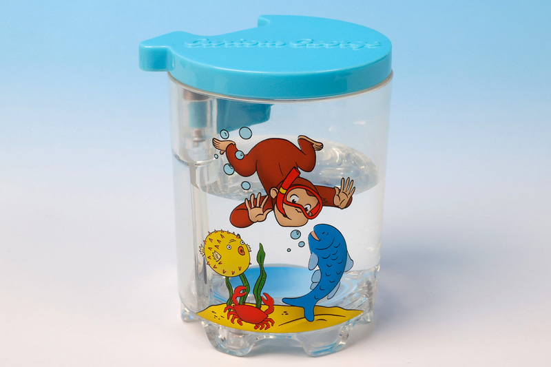 ビーカーの中に水を入れたところ