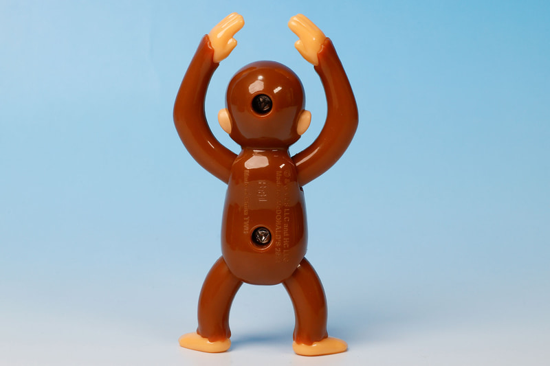 後ろから見ても、ユニークな姿だ