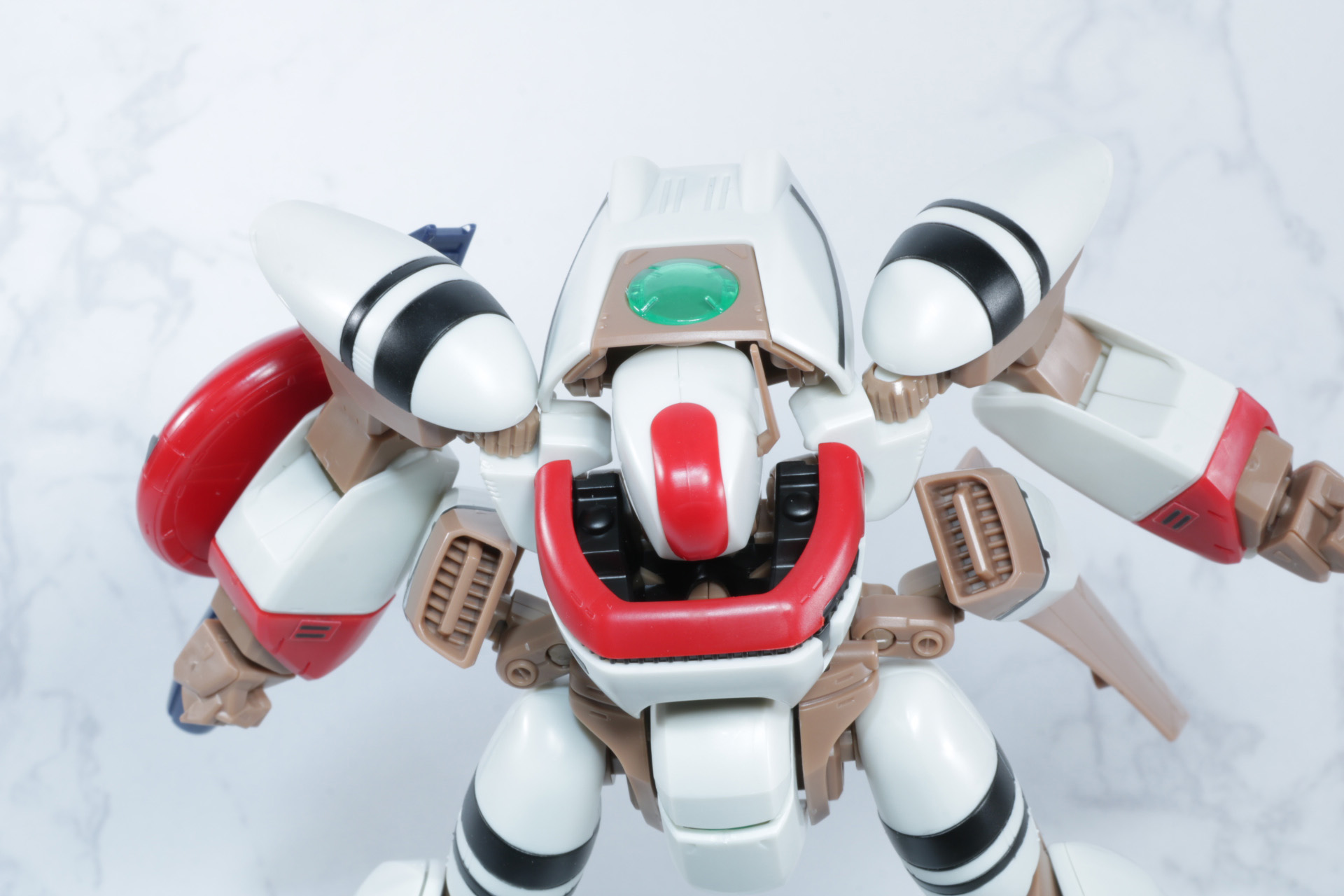 肩を背面の方へ移動