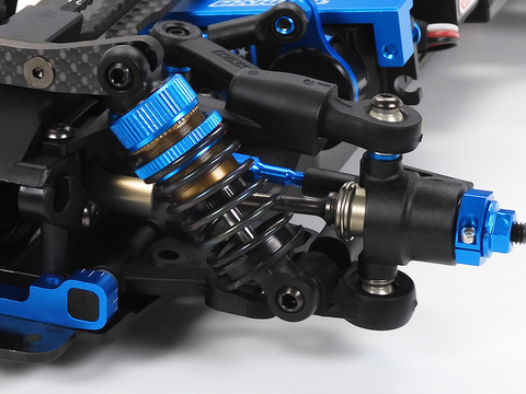 厳選したパーツを装着したレース用ハイエンドシャーシ！ タミヤ「1