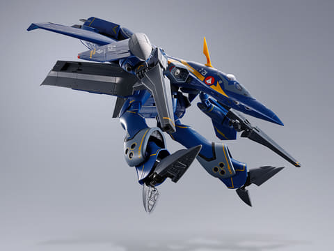 マクロスプラス」より「DX超合金 YF-21（ガルド・ゴア・ボーマン機