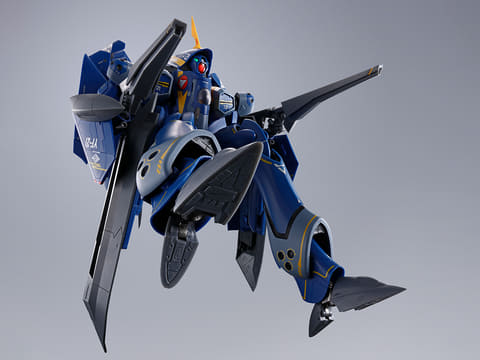 マクロスプラス」より「DX超合金 YF-21（ガルド・ゴア・ボーマン機