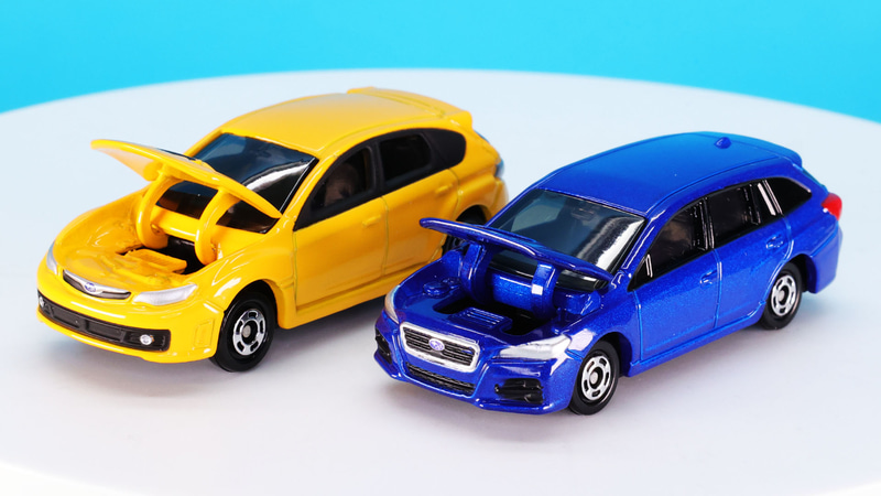 共にボンネット開閉アクションを搭載