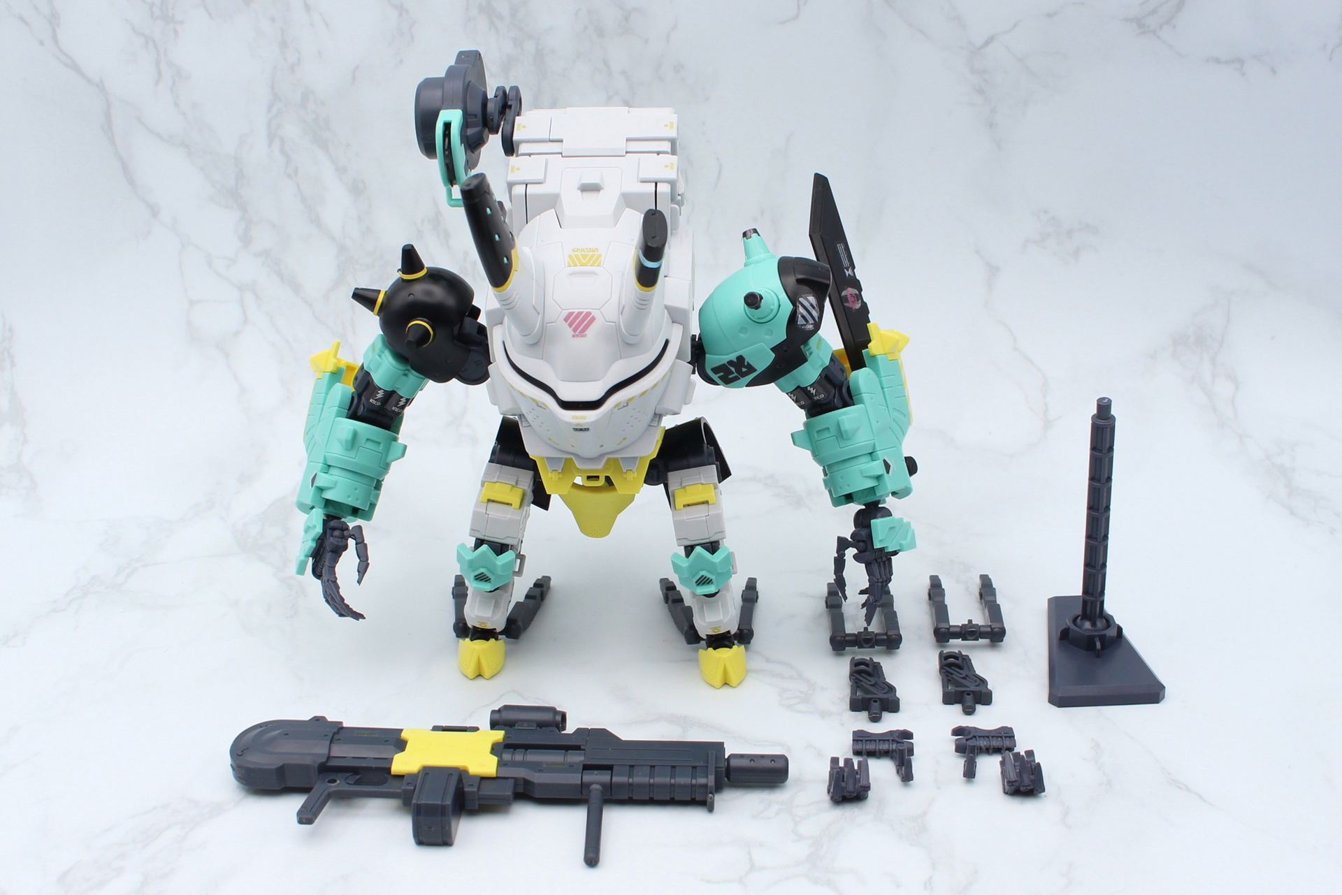 「HG デイジーオーガ アルター」。1月13日発売。価格は4,620円。サイズは実測で約130mm（全高）