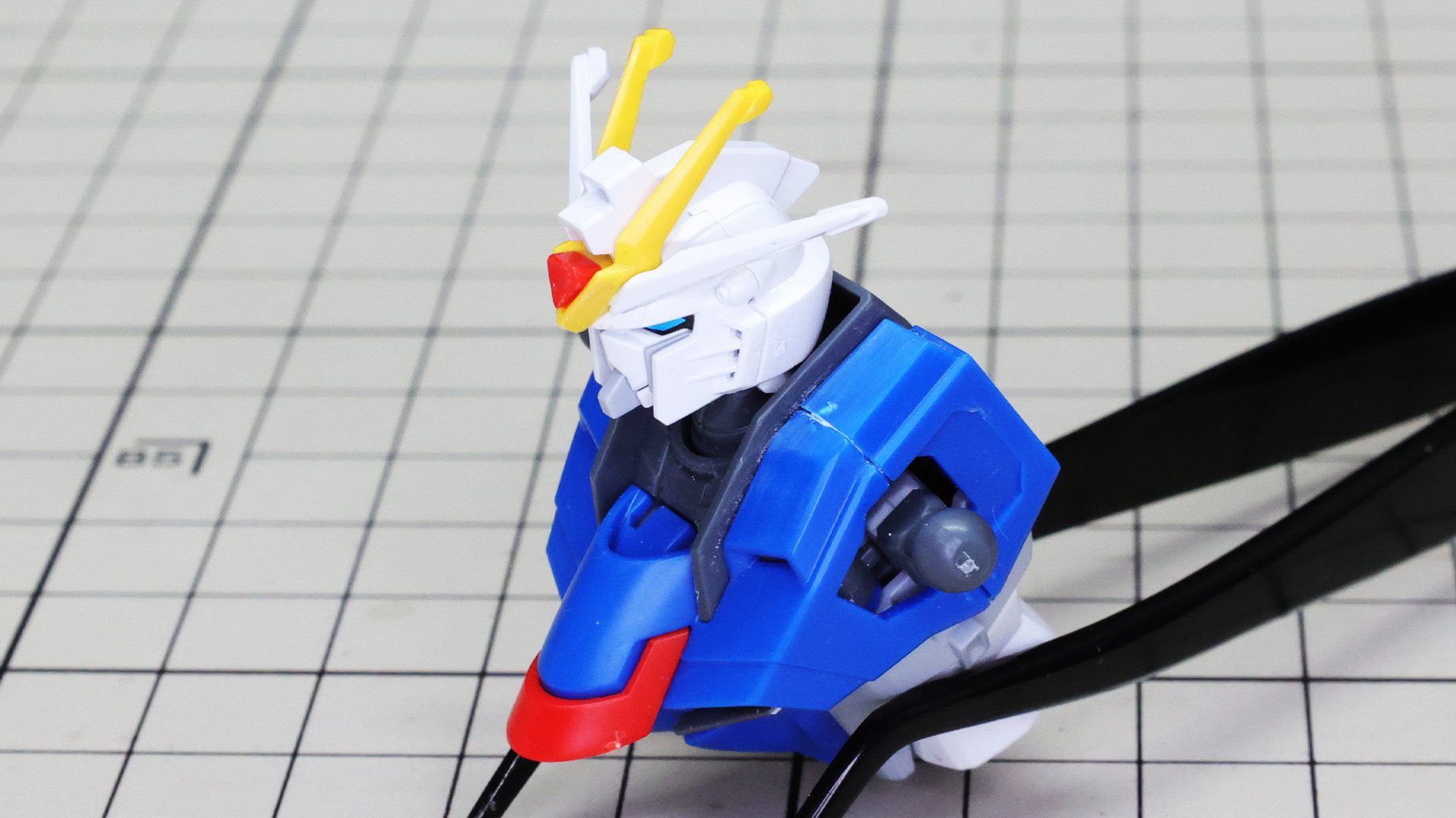 首の関節も素晴らしい可動性能！