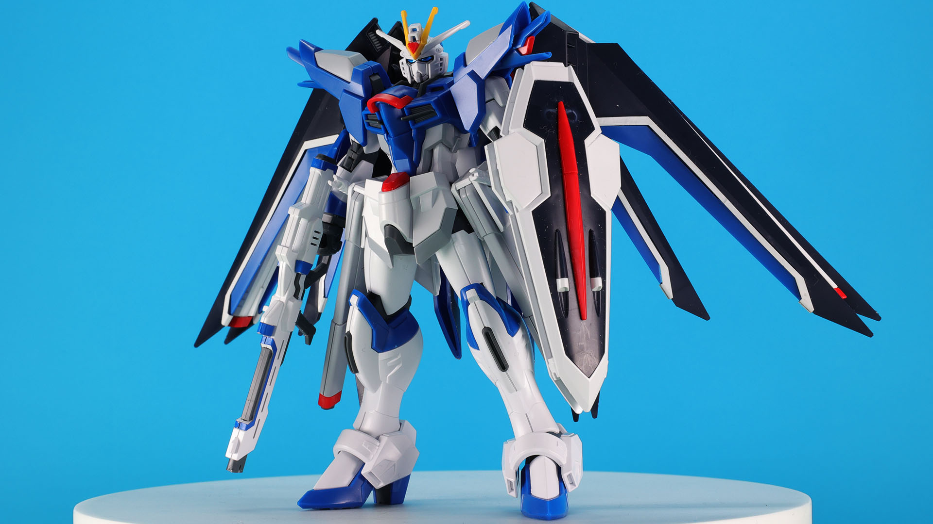 新たなるフリーダムガンダムの後継機、登場！