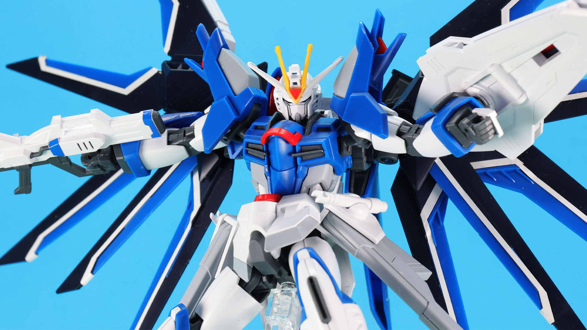 戦場に再び舞い降りる剣