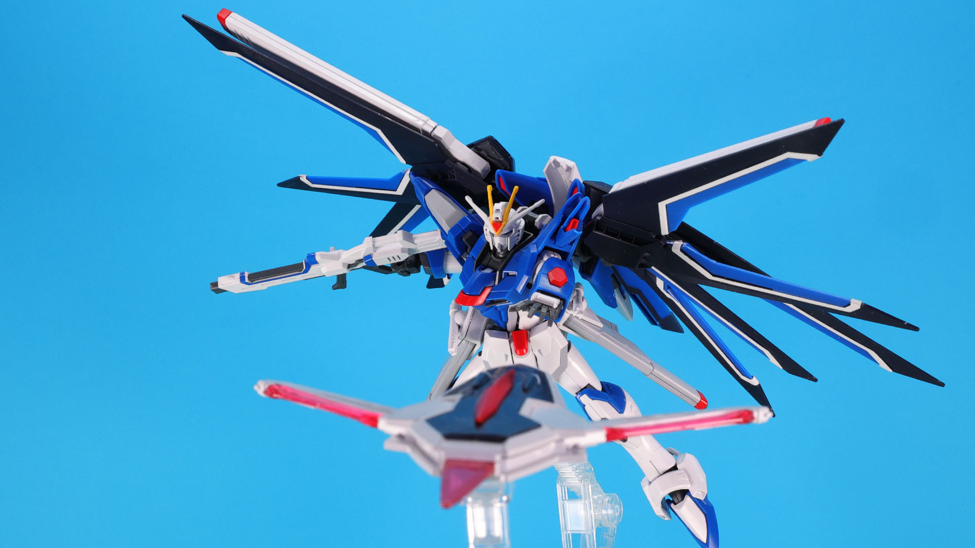 攻守を兼ねた新シールドを放つ