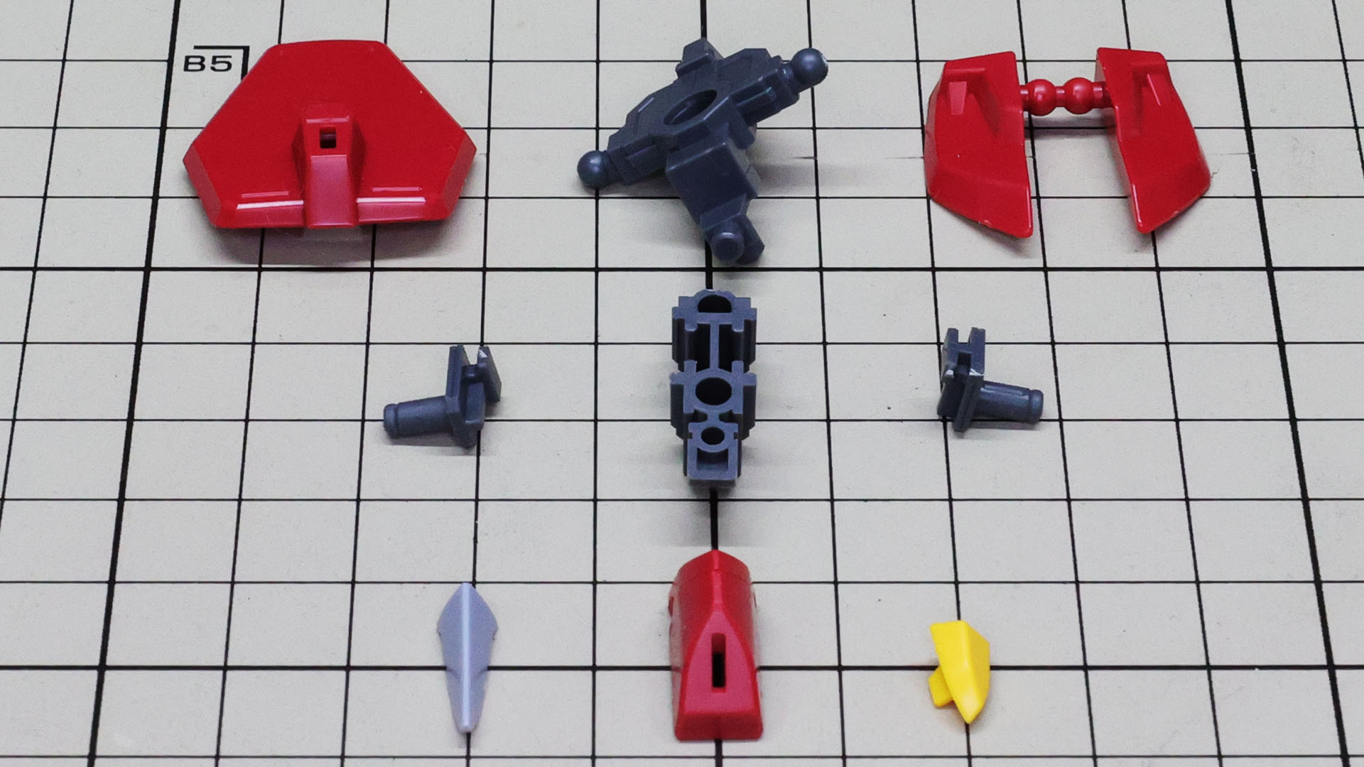 組みやすさとその効果が非常に理にかなった構造の股関節に注目です