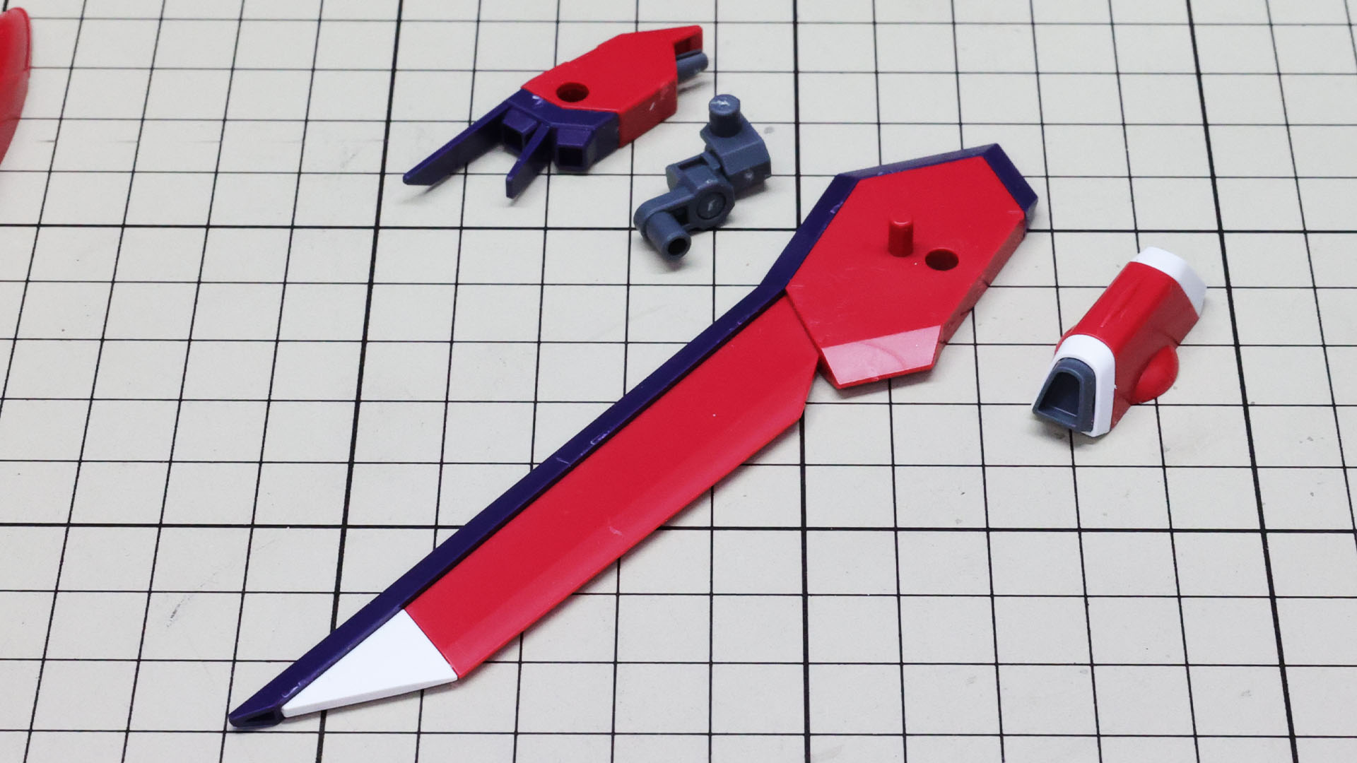 リフター片側を構成する翼のユニットが揃いました