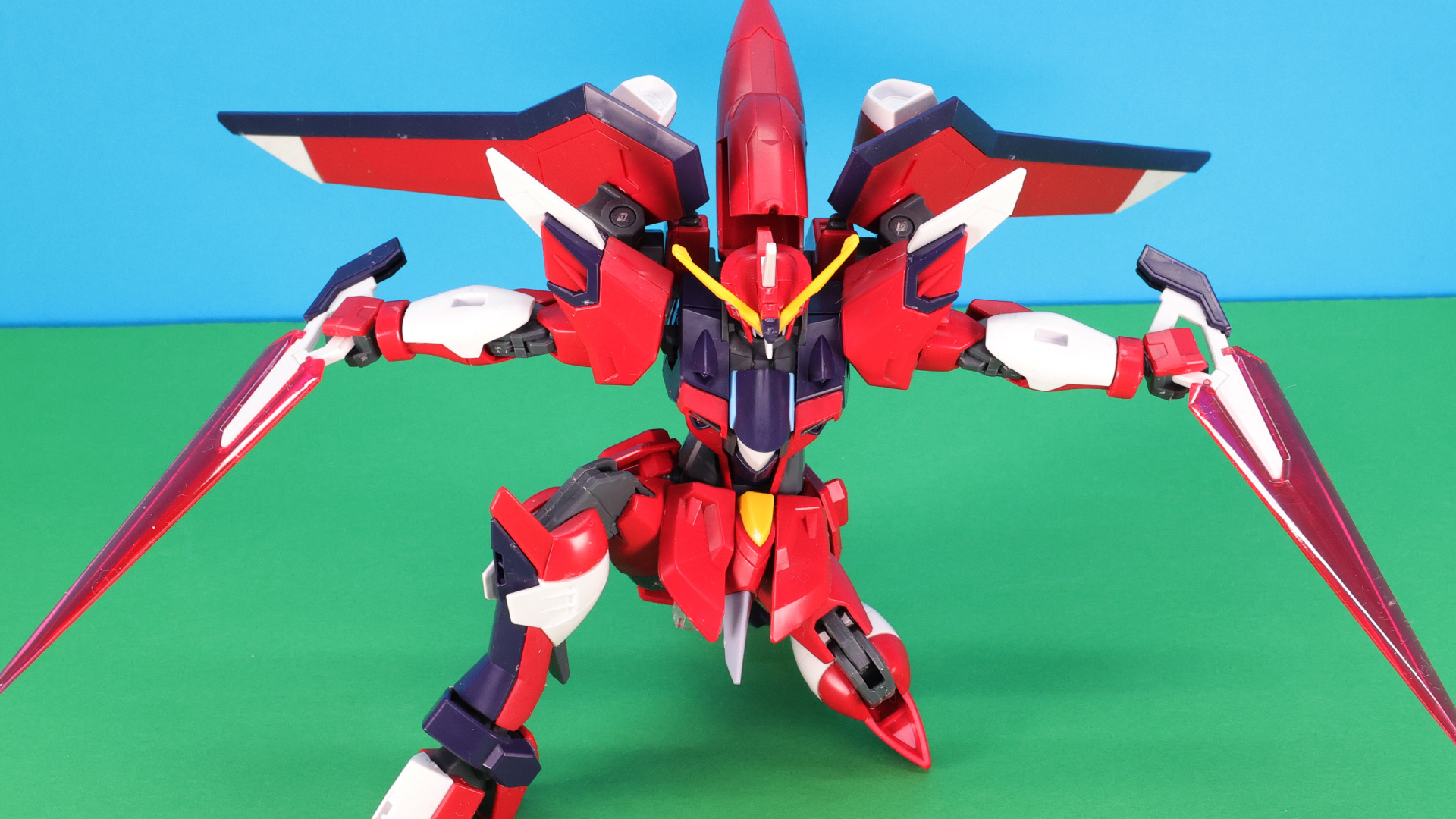 複数の敵モビルスーツを切り裂く！