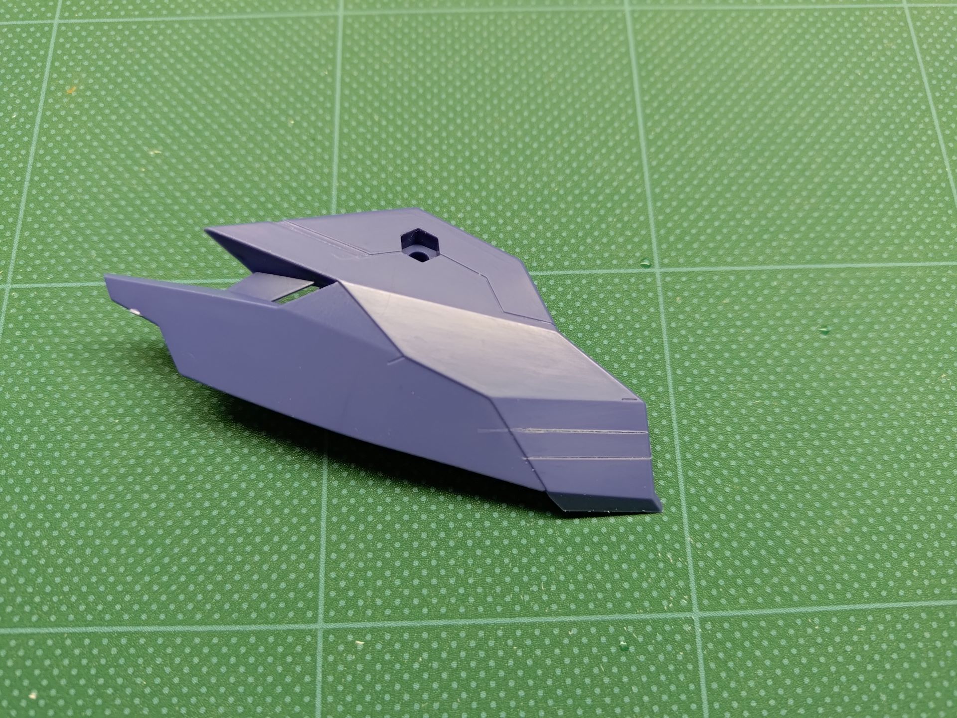 上がダイソー、下がミネシマで新規でモールドを彫った様子。遠目から見た場合にはそこまで差を感じることは無い