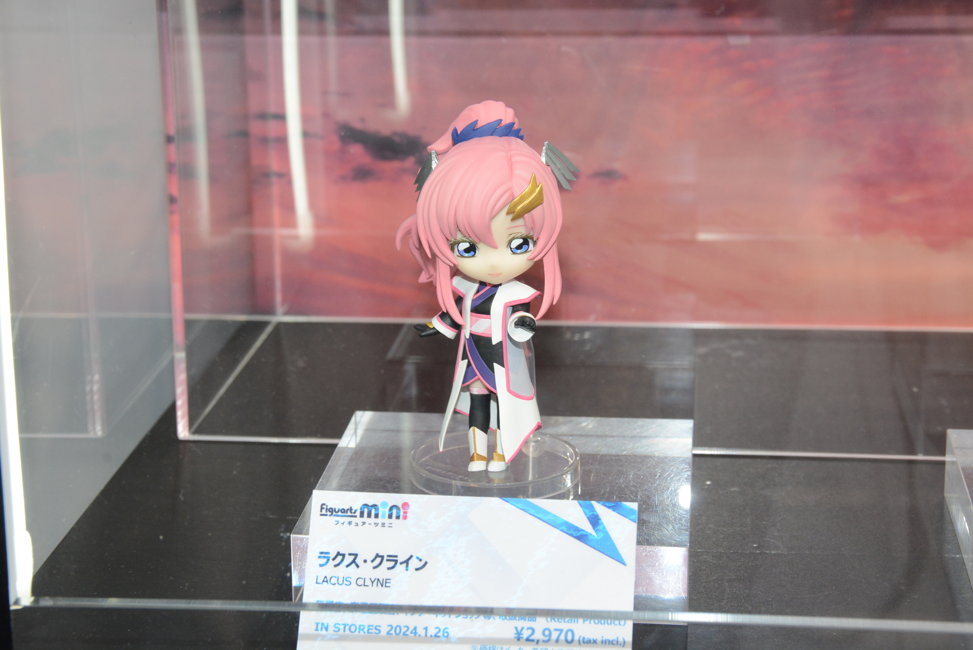 フィギュア関連商品も見逃せない