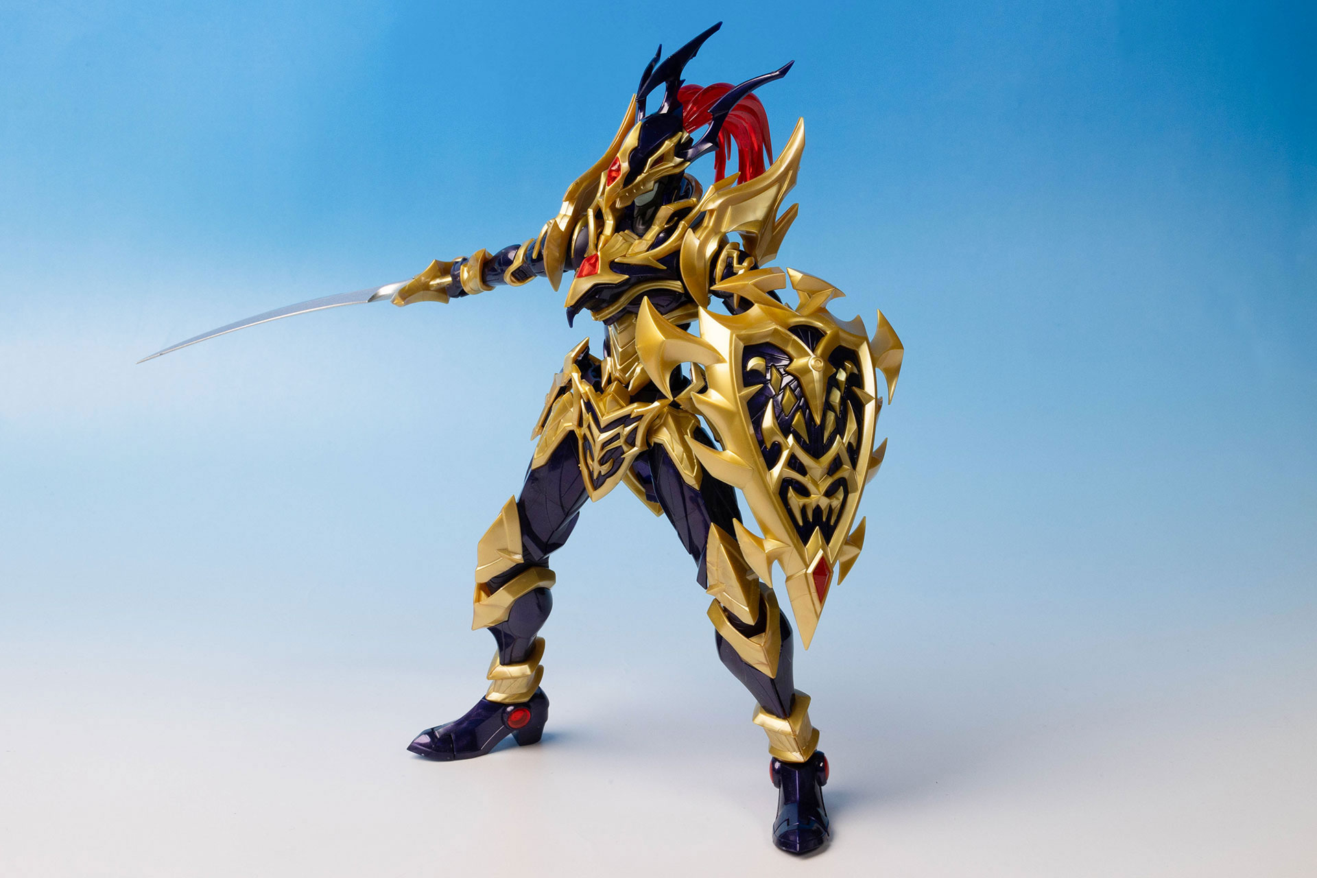 もちろん台座無しで自立させることも可能だ