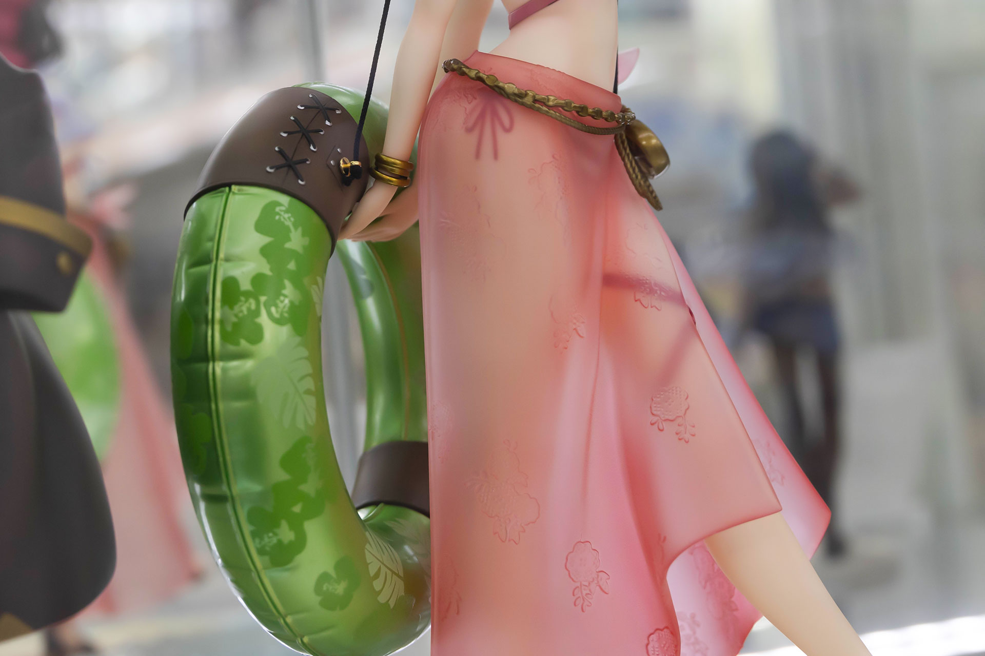 パレオは、クリアパーツならではの繊細な表現だ