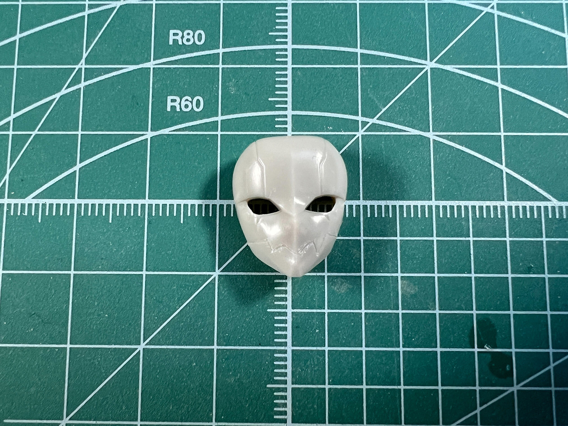 フェイスパーツ