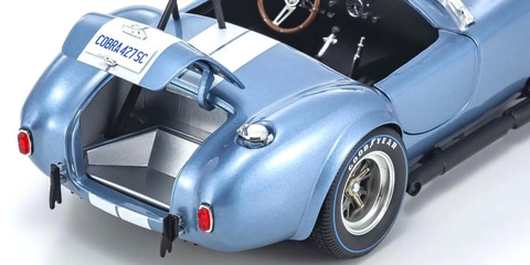 京商、1/18ミニカー「シェルビー コブラ 427 S/C（サファイアブルー